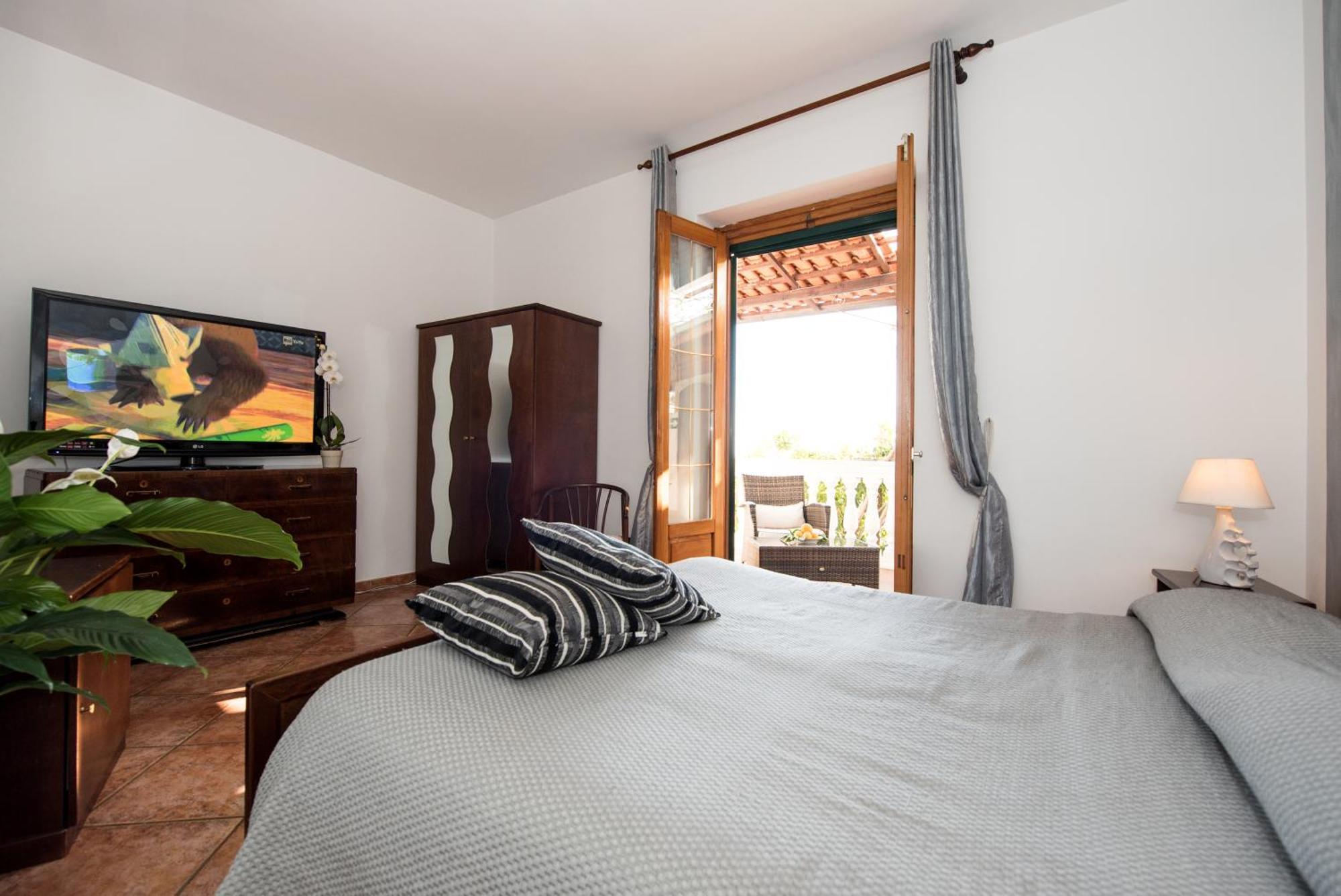 H.h.le Palme Bed & Breakfast 2*
